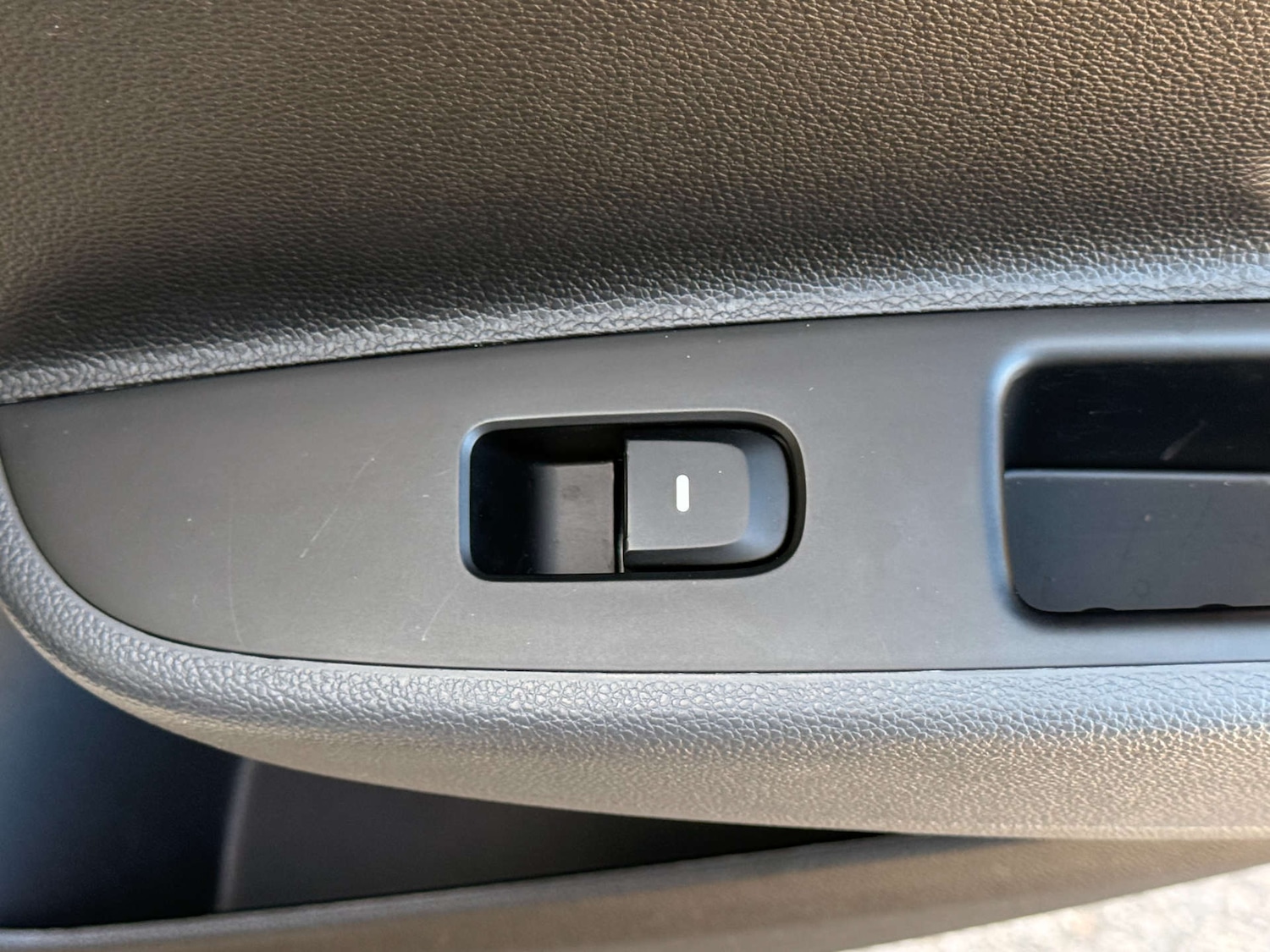 Used Hyundai i10 2018 for sale - 78218970: Photo 33