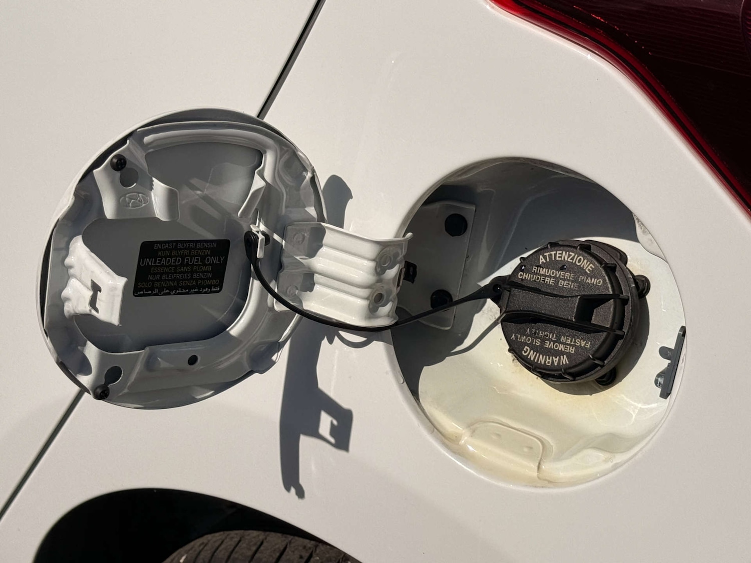 Used Hyundai i10 2018 for sale - 78218970: Photo 34