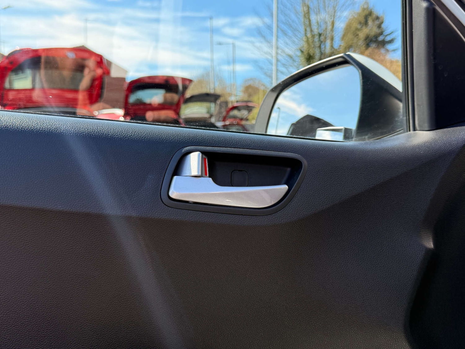 Used Hyundai i10 2018 for sale - 78218970: Photo 47