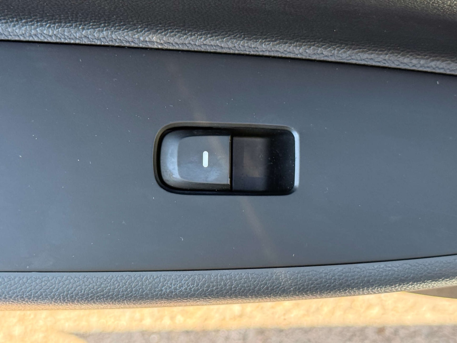 Used Hyundai i10 2018 for sale - 78218970: Photo 49