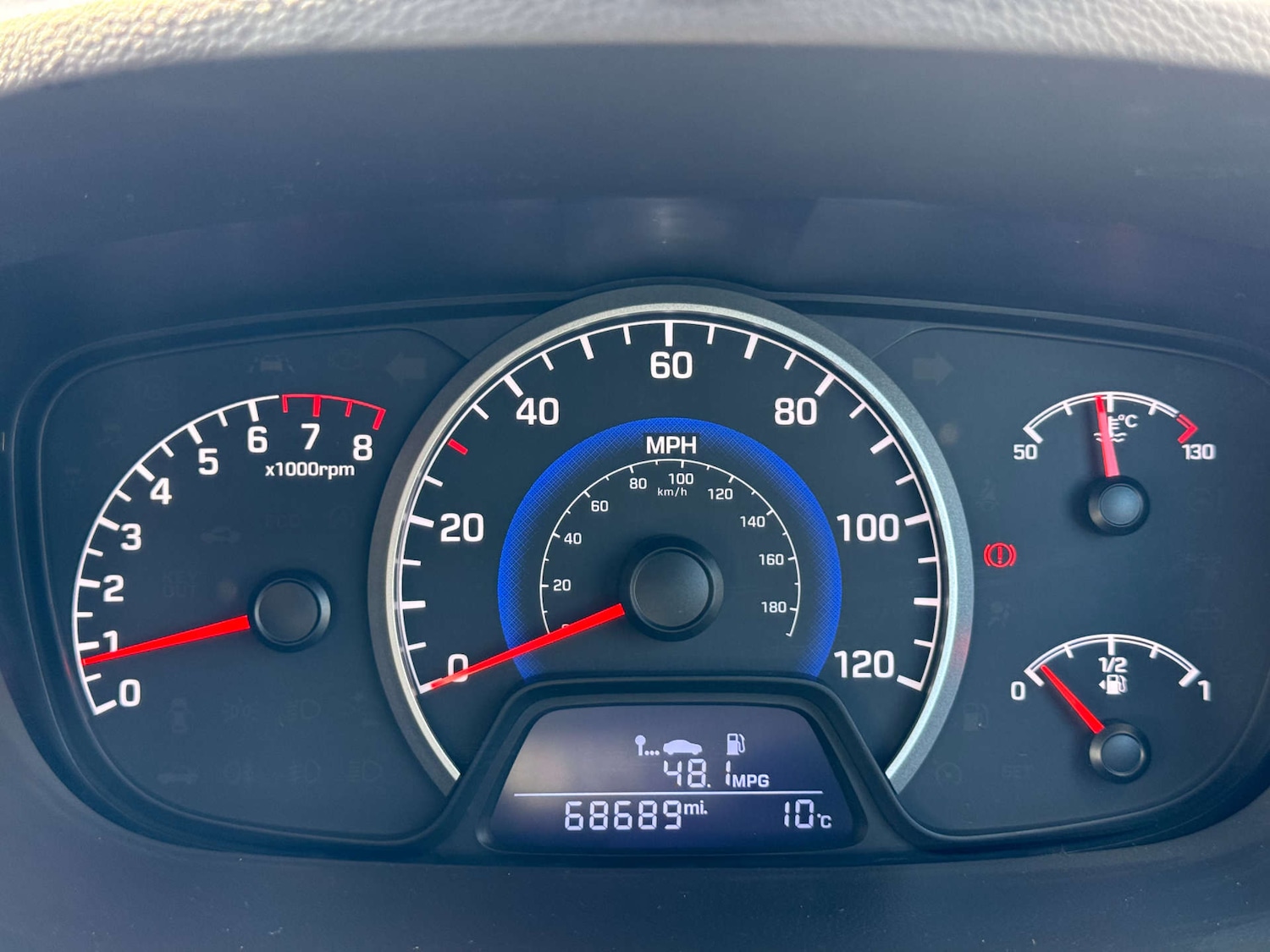 Used Hyundai i10 2018 for sale - 78218970: Photo 51