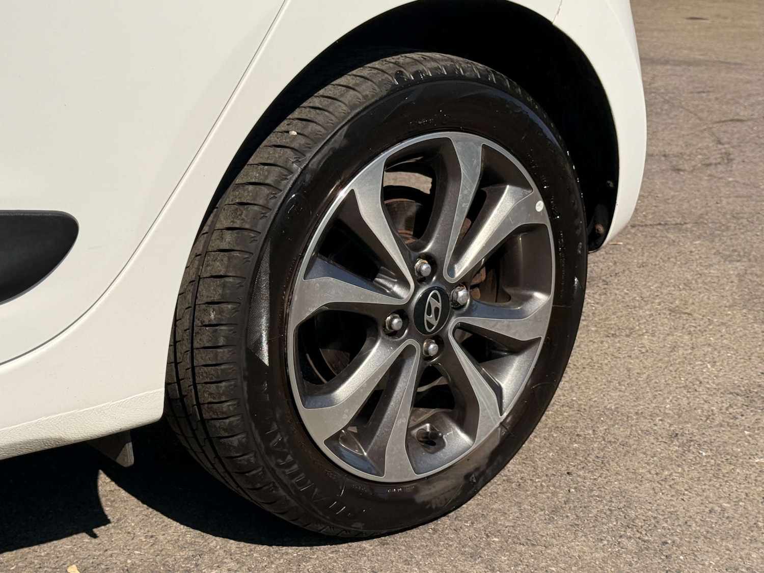 Used Hyundai i10 2018 for sale - 78218970: Photo 81