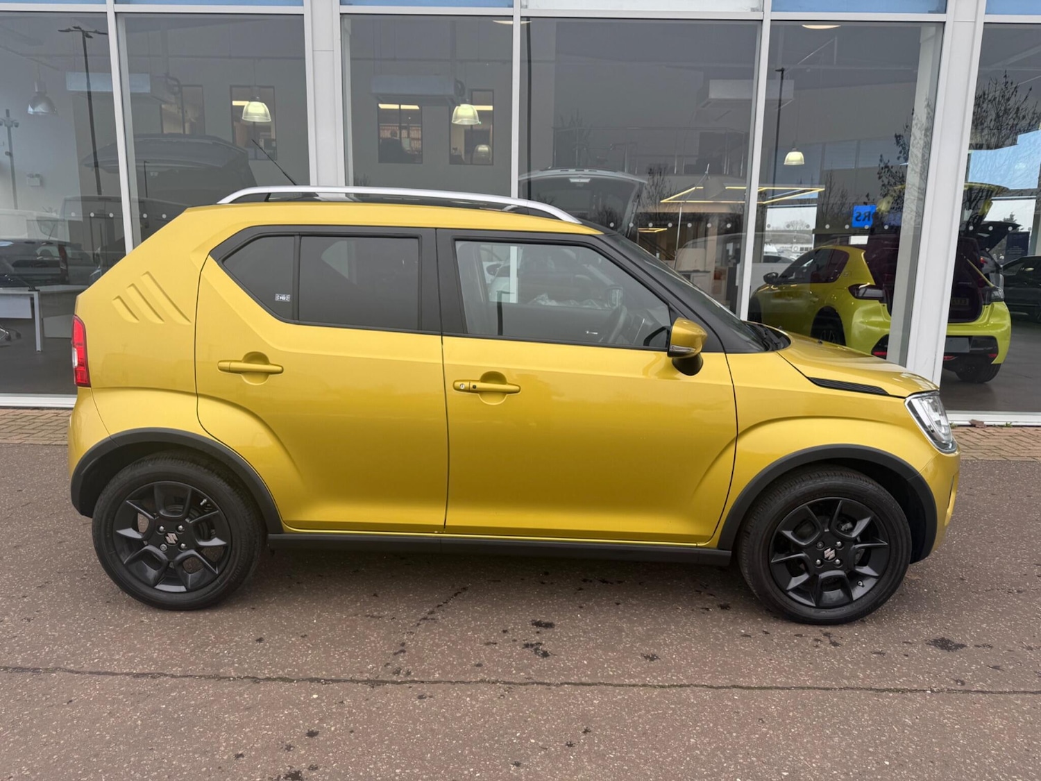 Used Suzuki Ignis for sale - 77825038: Photo 9