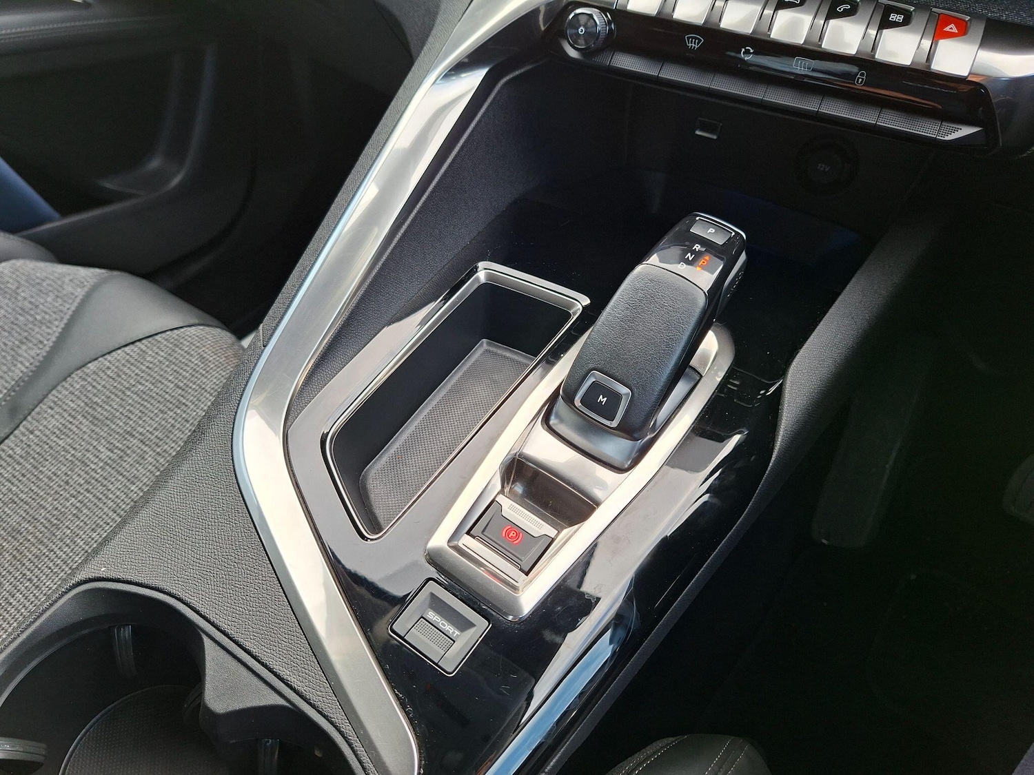 Used Peugeot 3008 2020 for sale - 77413280: Photo 15