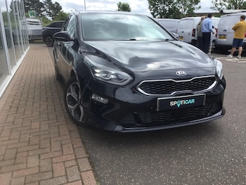 Used Kia Ceed 2019 for sale - 79337276: Photo