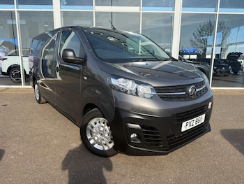 Vauxhall Vivaro feature image