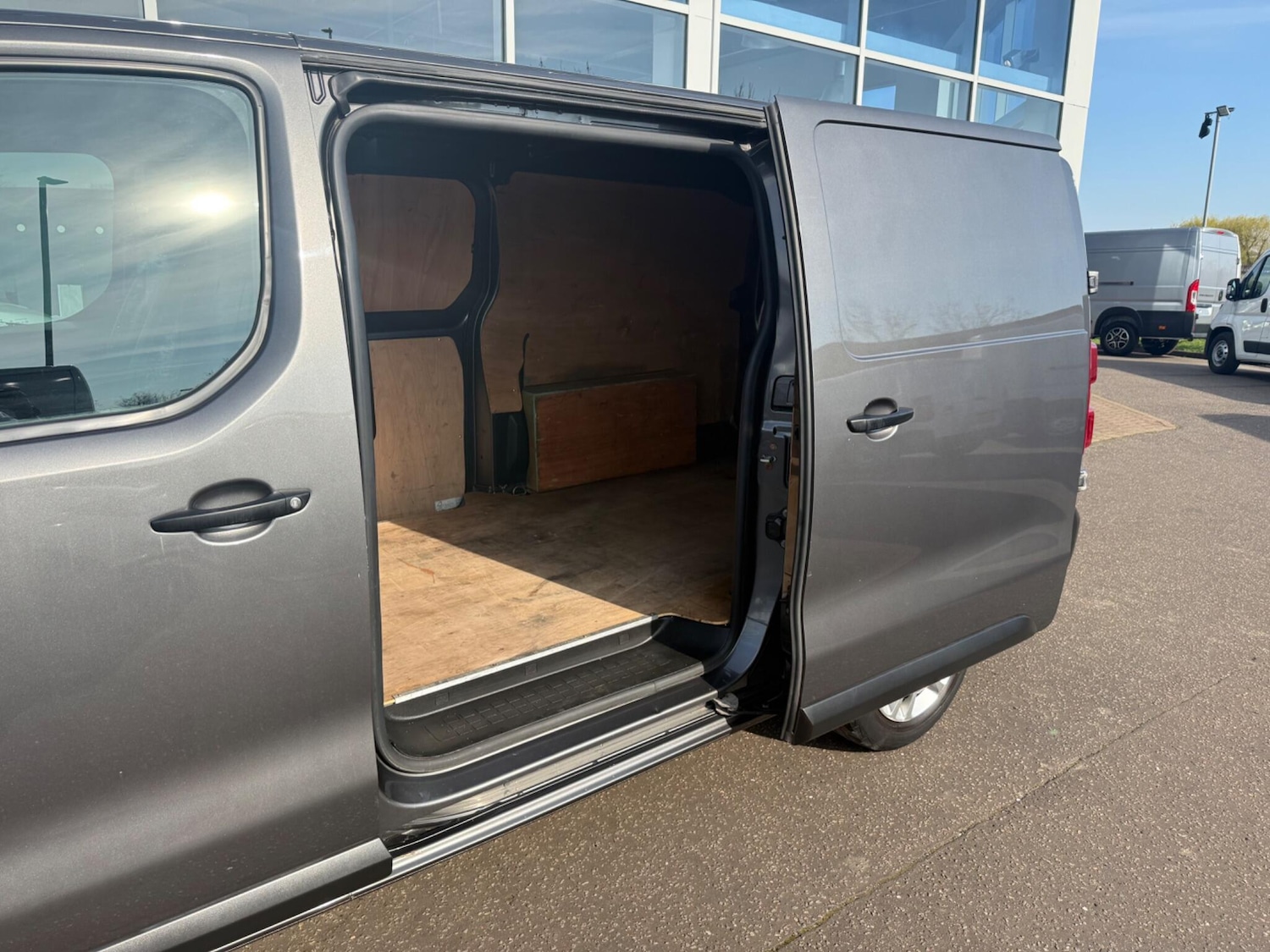 Used Vauxhall Vivaro 2021 for sale - 77994429: Photo 40