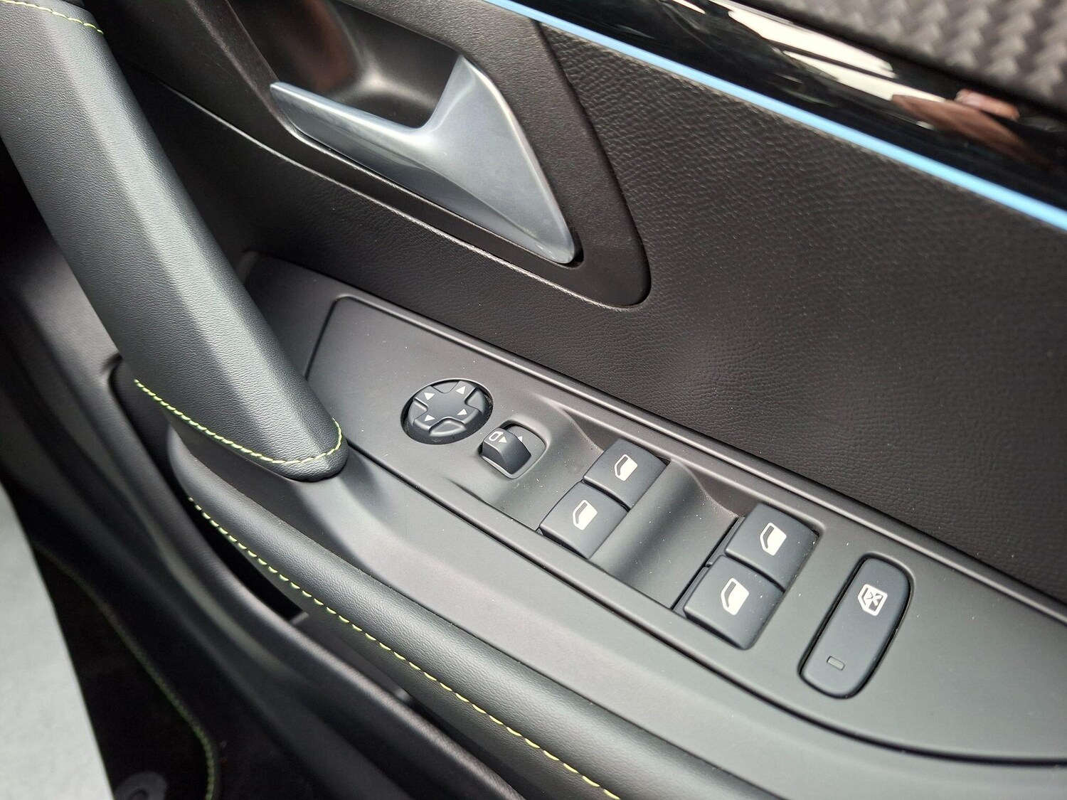 Used Peugeot 208 2021 for sale - 77411848: Photo 27