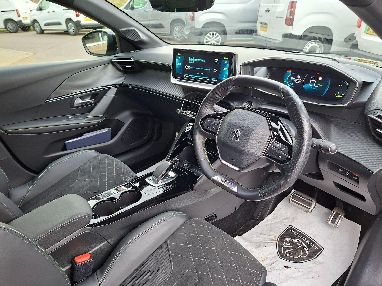 Used Peugeot 208 2021 for sale - 77411848: Photo 3