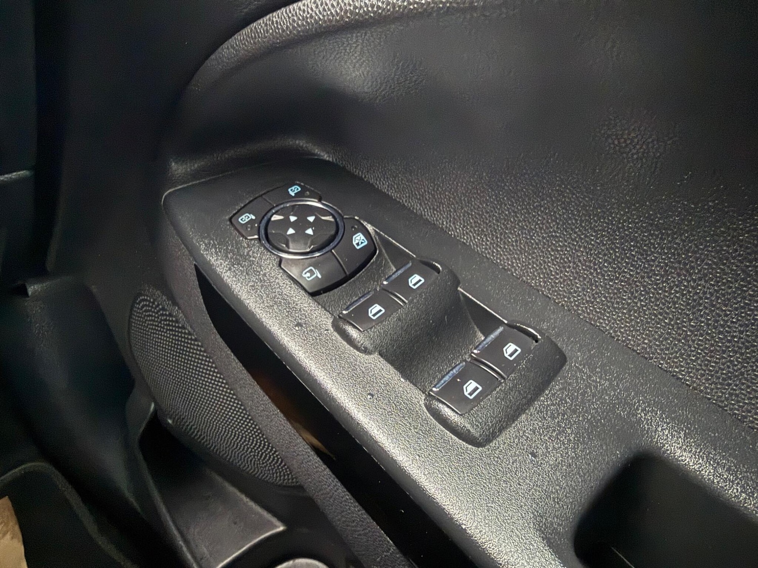 Used Ford Ecosport 2019 for sale - 77413273: Photo 15