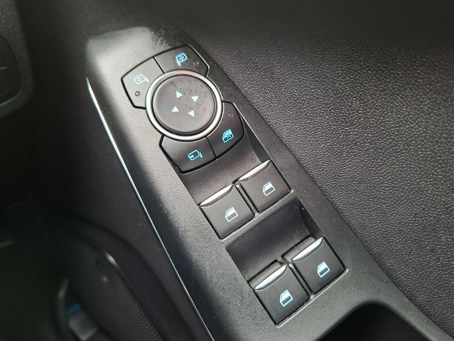 Used Ford Fiesta for sale - 77854107: Photo 24