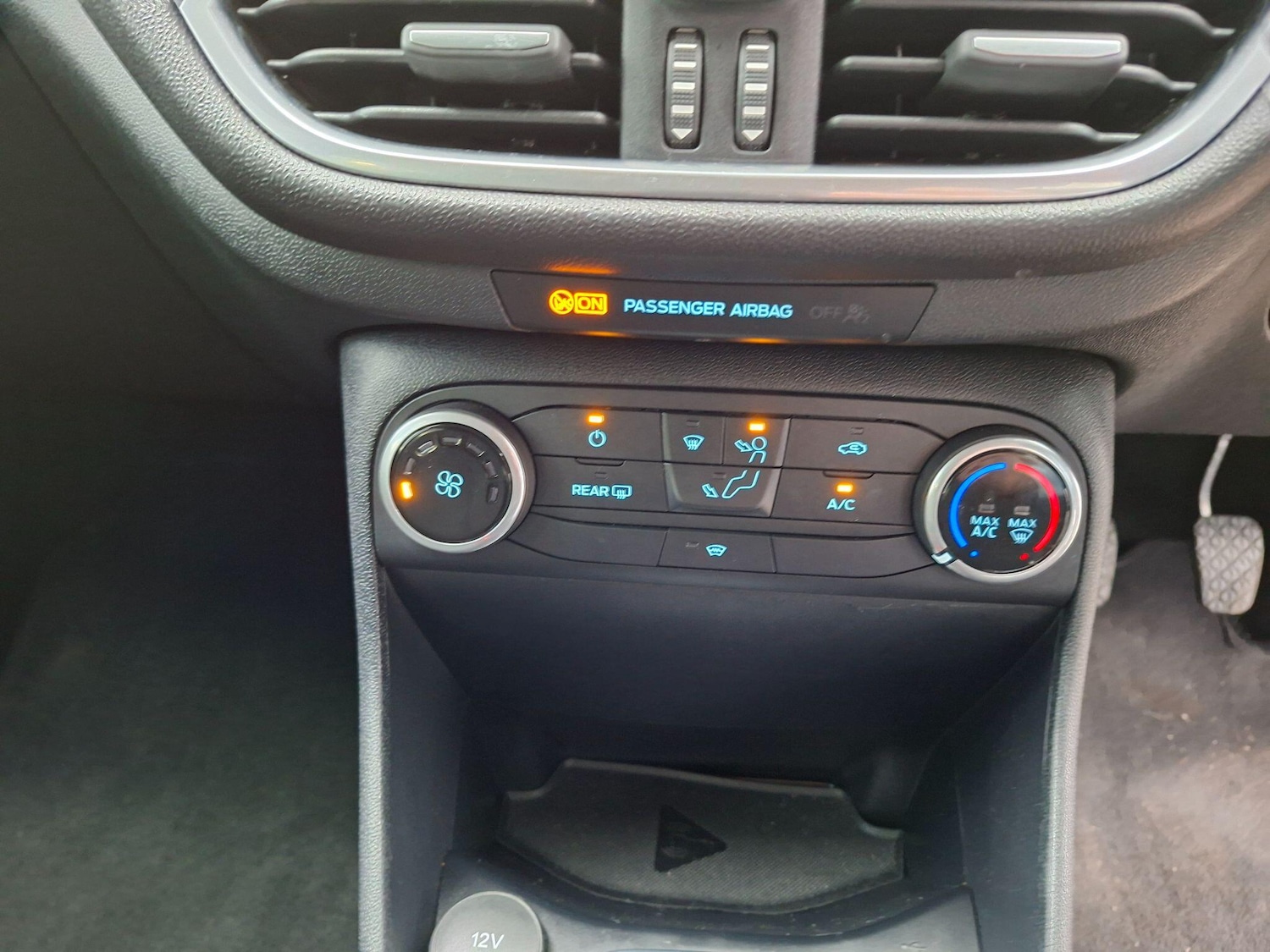 Used Ford Fiesta for sale - 77854107: Photo 26