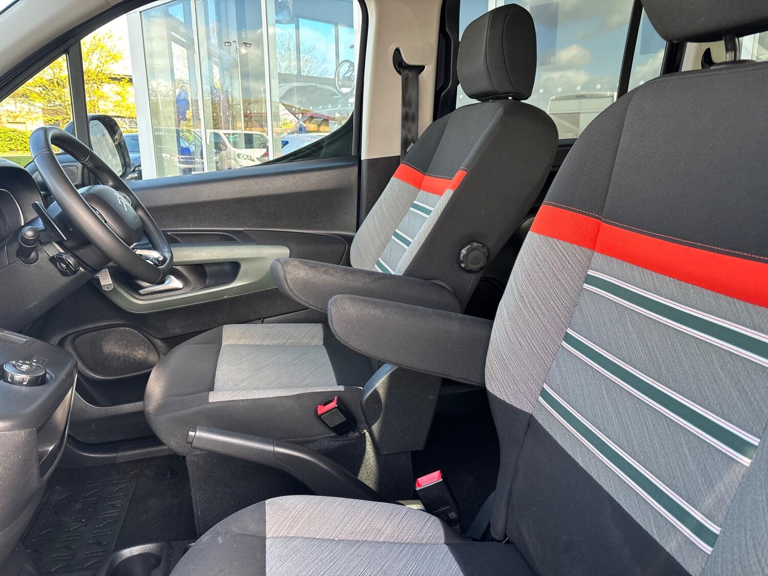 Used Citroen Berlingo 2023 for sale - 78073060: Photo 41