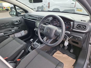 Used Citroen C3 2024 for sale - 77892605: Photo