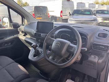 Used Citroen Berlingo 2023 for sale - 79847563: Photo