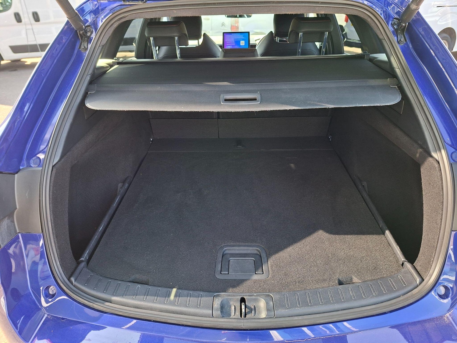 Used Toyota Corolla 2023 for sale - 77768850: Photo 44