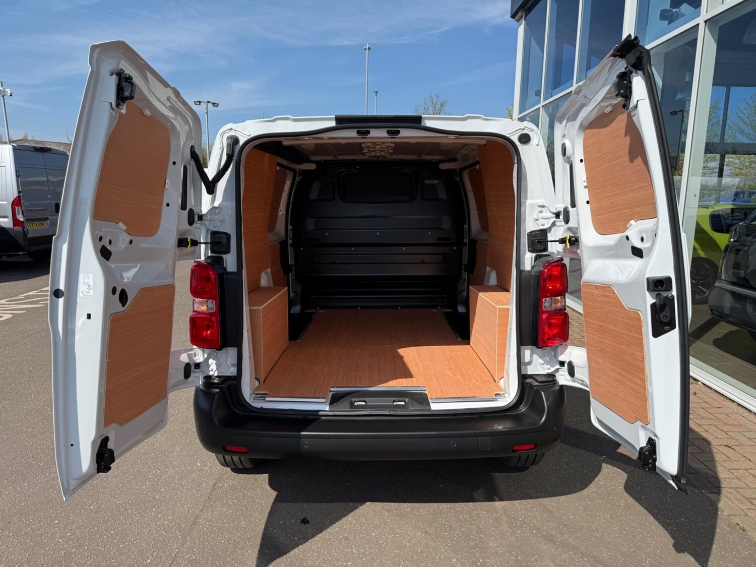 Used Peugeot Expert 2024 for sale - 77413294: Photo 12