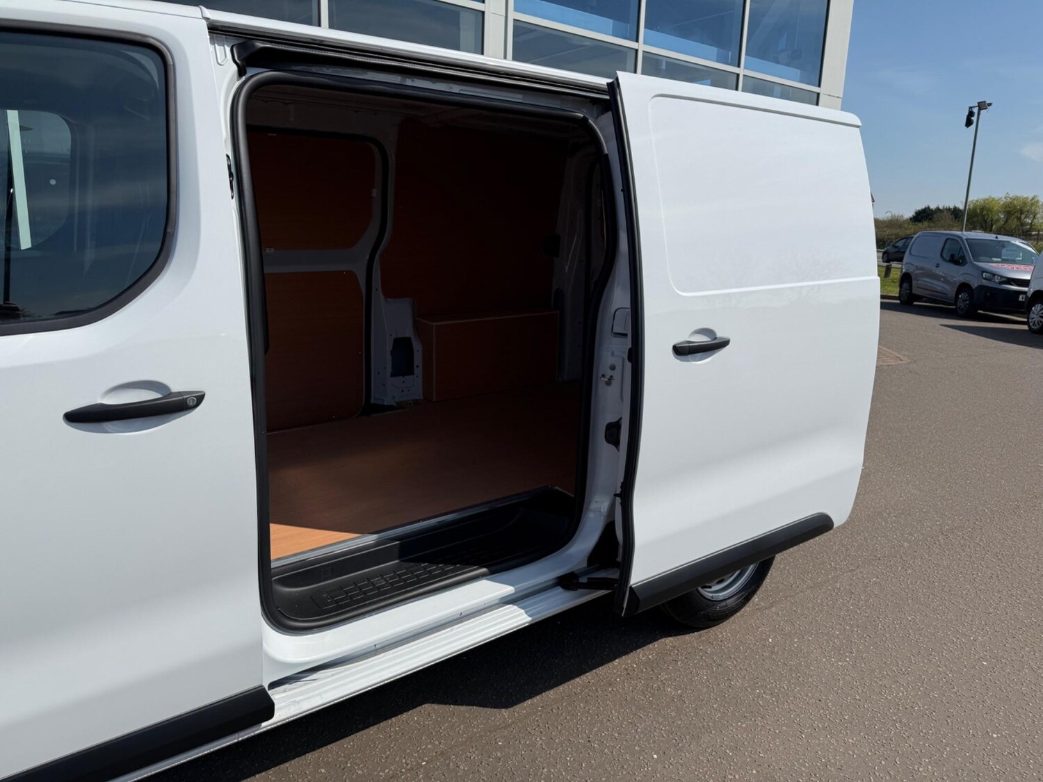 Used Peugeot Expert 2024 for sale - 77413294: Photo 15