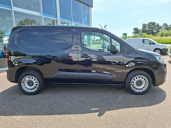 Used Citroen Berlingo 2023 for sale - 79401380: Photo
