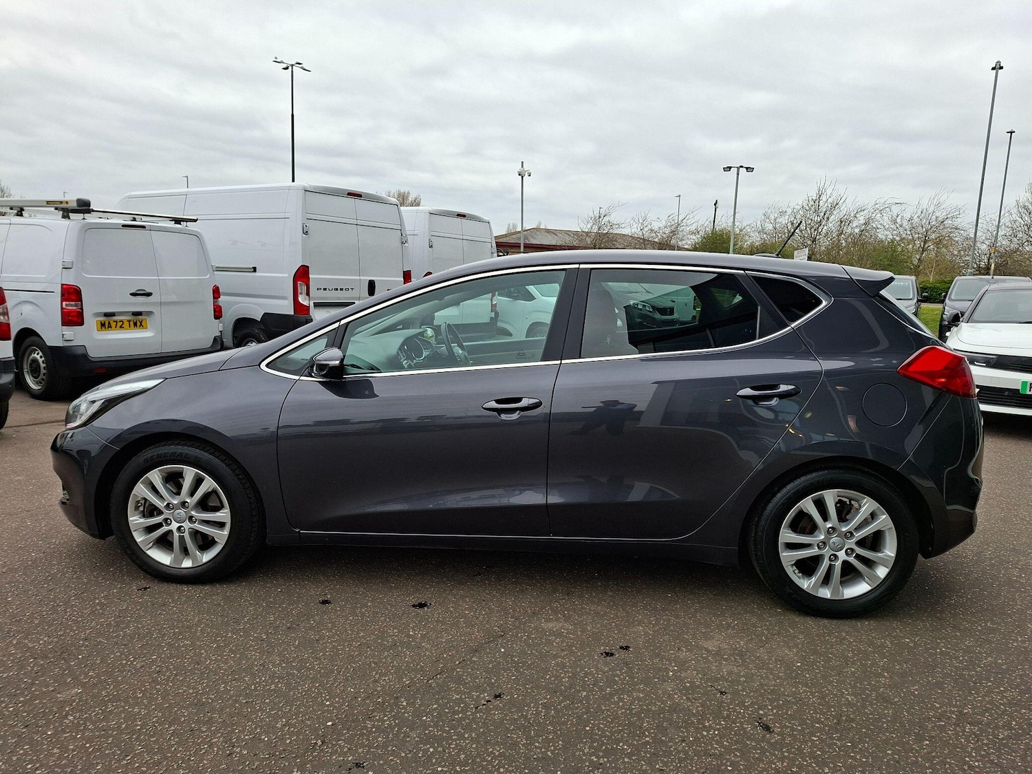 Used Kia Ceed 2015 for sale - 78099835: Photo 11
