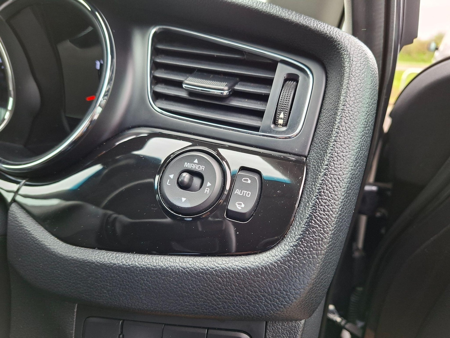 Used Kia Ceed 2015 for sale - 78099835: Photo 29