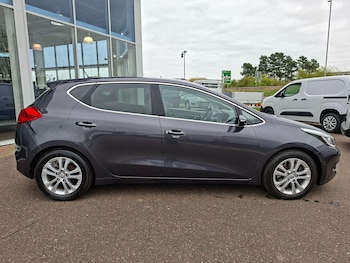 Used Kia Ceed 2015 for sale - 78099835: Photo