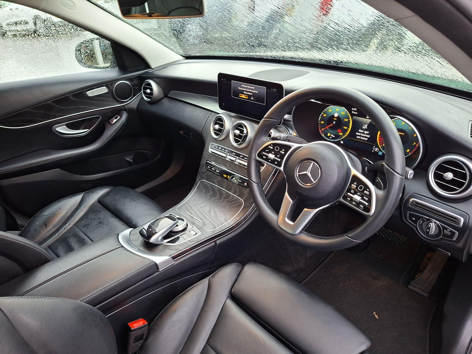 Used Mercedes-Benz C Class 2018 for sale - 77413291: Photo 3