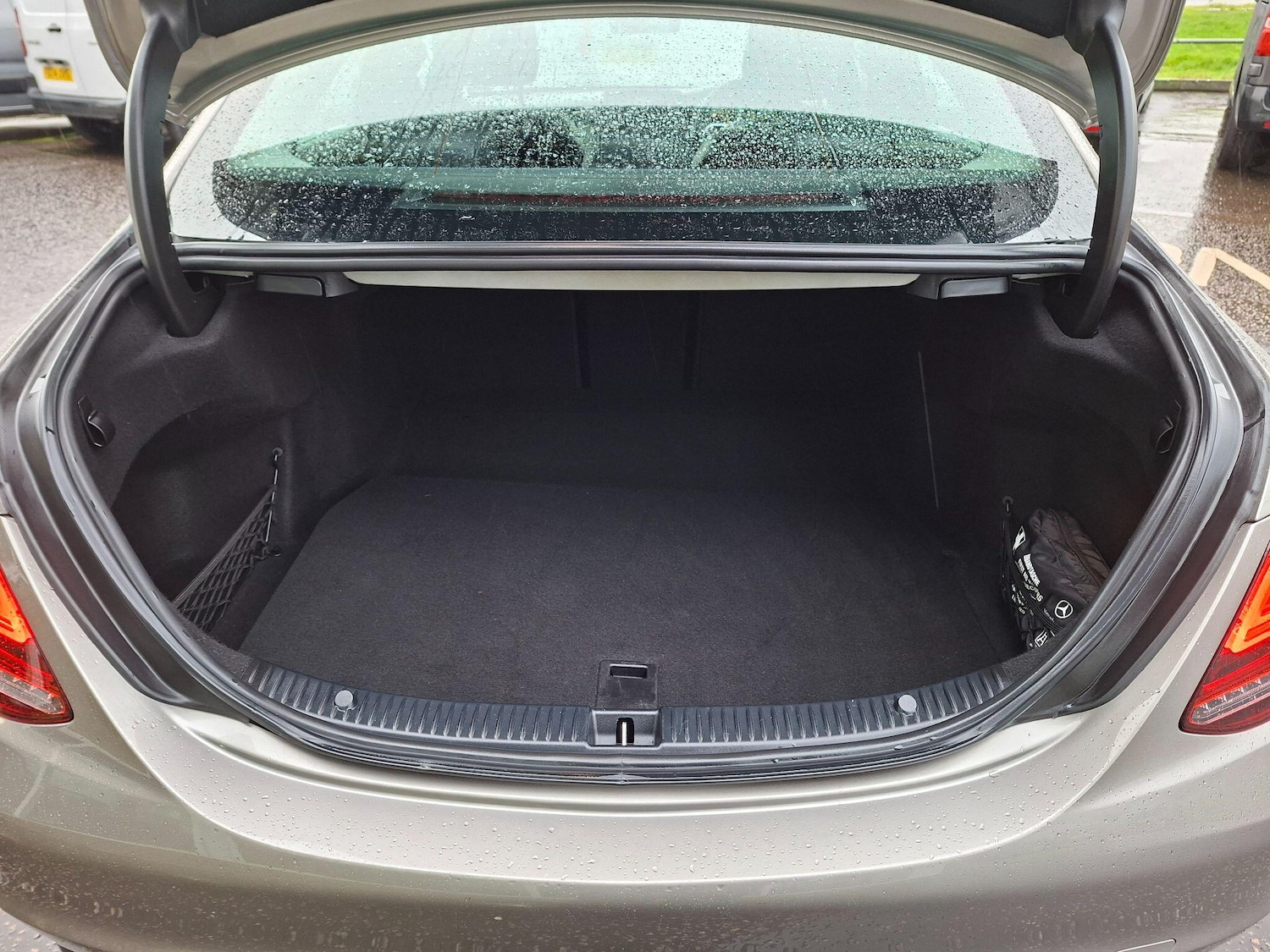 Used Mercedes-Benz C Class 2018 for sale - 77413291: Photo 45