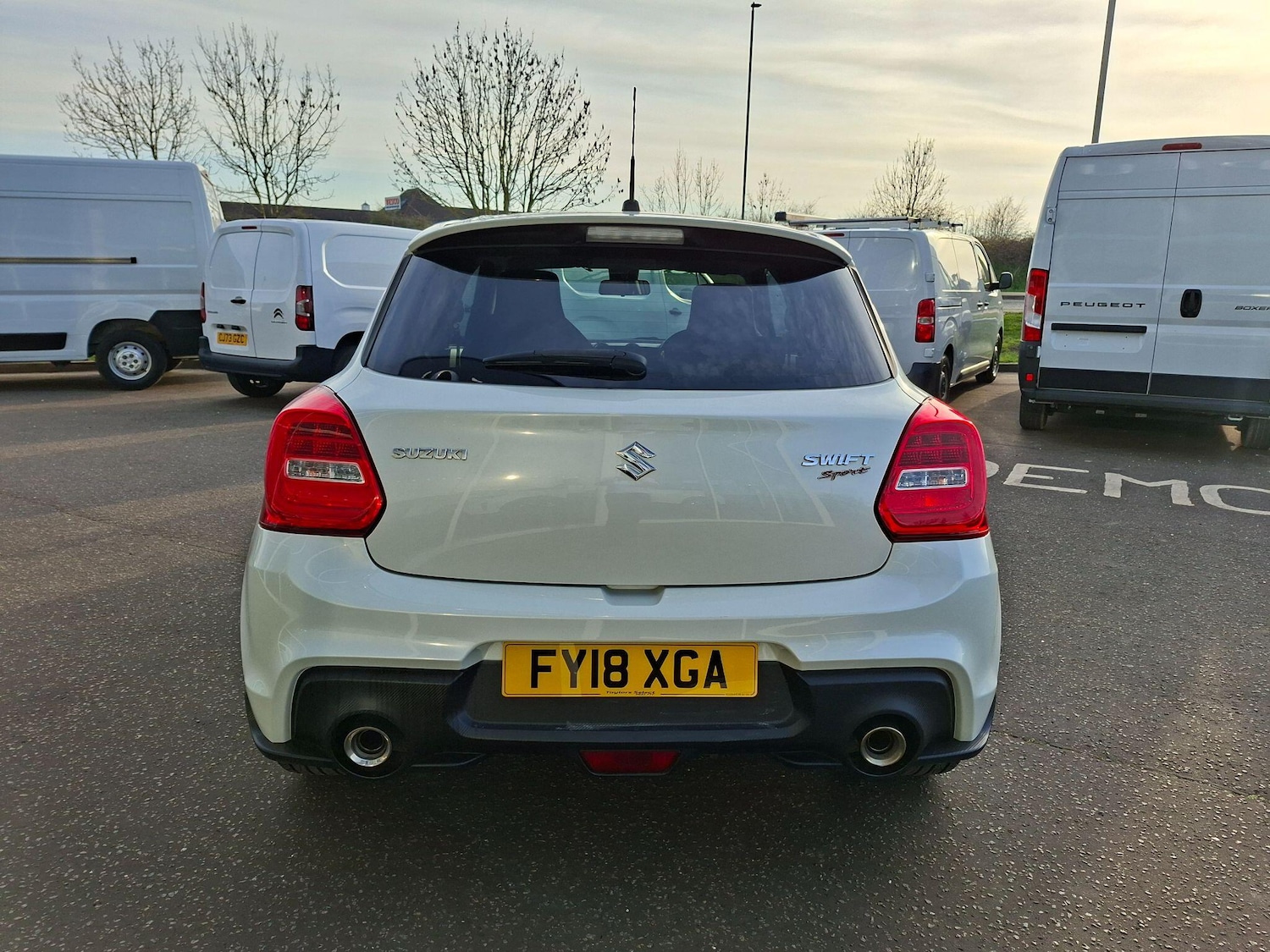 Used Suzuki Swift 2018 for sale - 77993481: Photo 12
