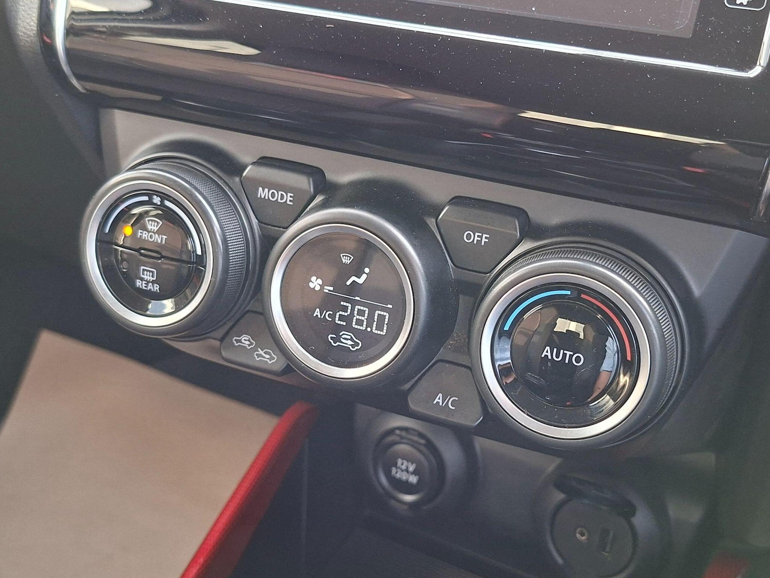 Used Suzuki Swift 2018 for sale - 77993481: Photo 15