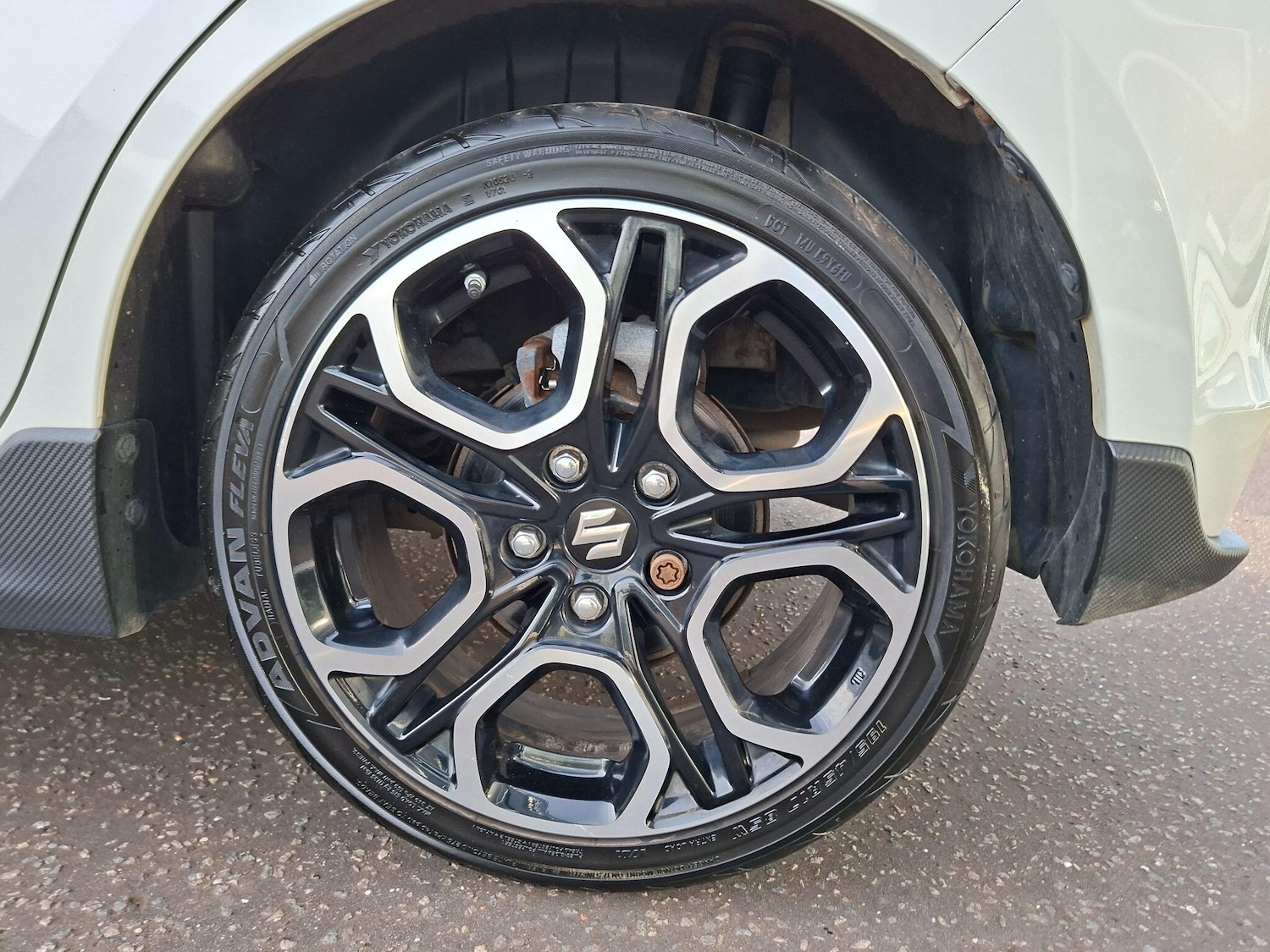 Used Suzuki Swift 2018 for sale - 77993481: Photo 33