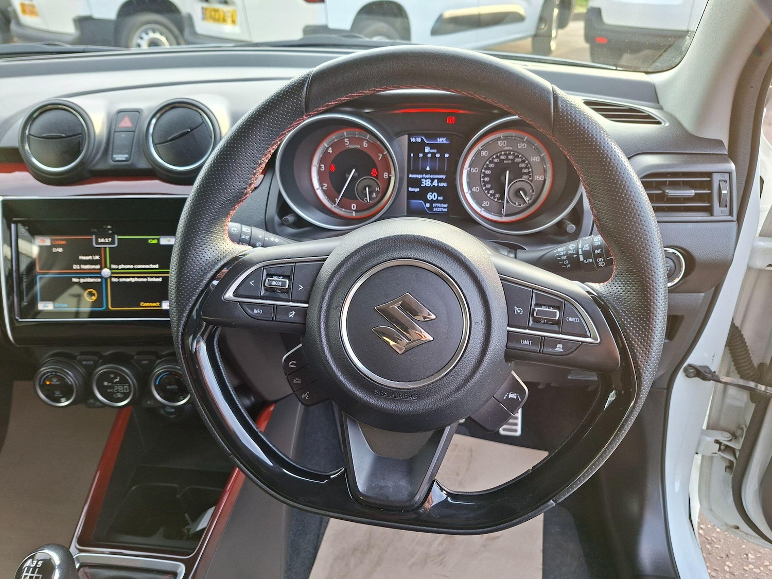 Used Suzuki Swift 2018 for sale - 77993481: Photo 49