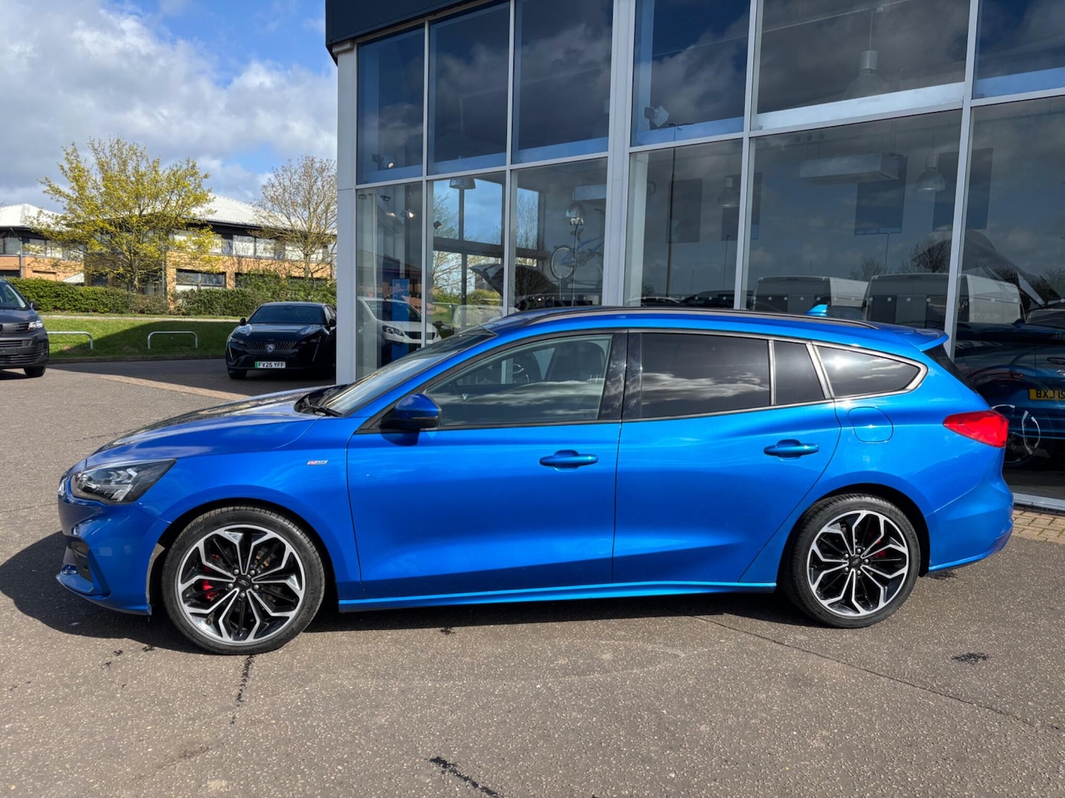 Used Ford Focus for sale - 78058072: Photo 2