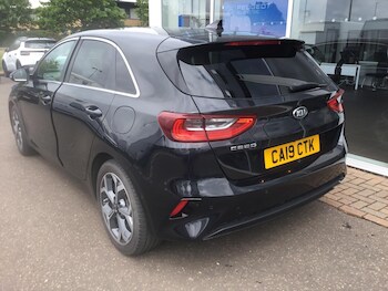 Used Kia Ceed 2019 for sale - 78860112: Photo