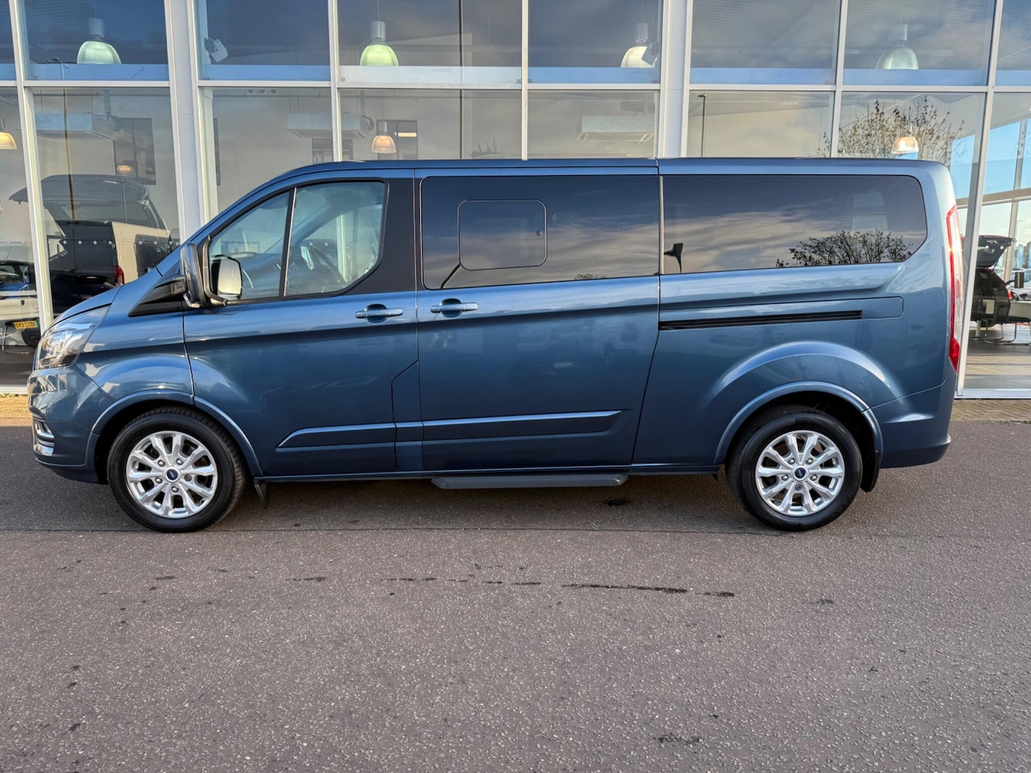 Used Ford Tourneo Custom 2019 for sale - 77413317: Photo 5