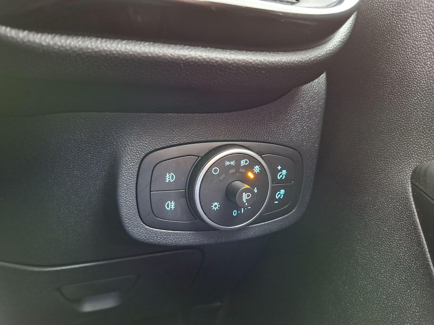 Used Ford Fiesta 2020 for sale - 77799091: Photo 27