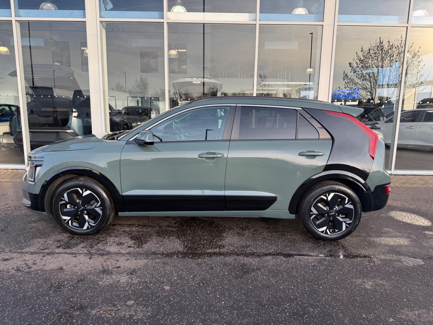 Used Kia Niro 2023 for sale - 77413274: Photo 7