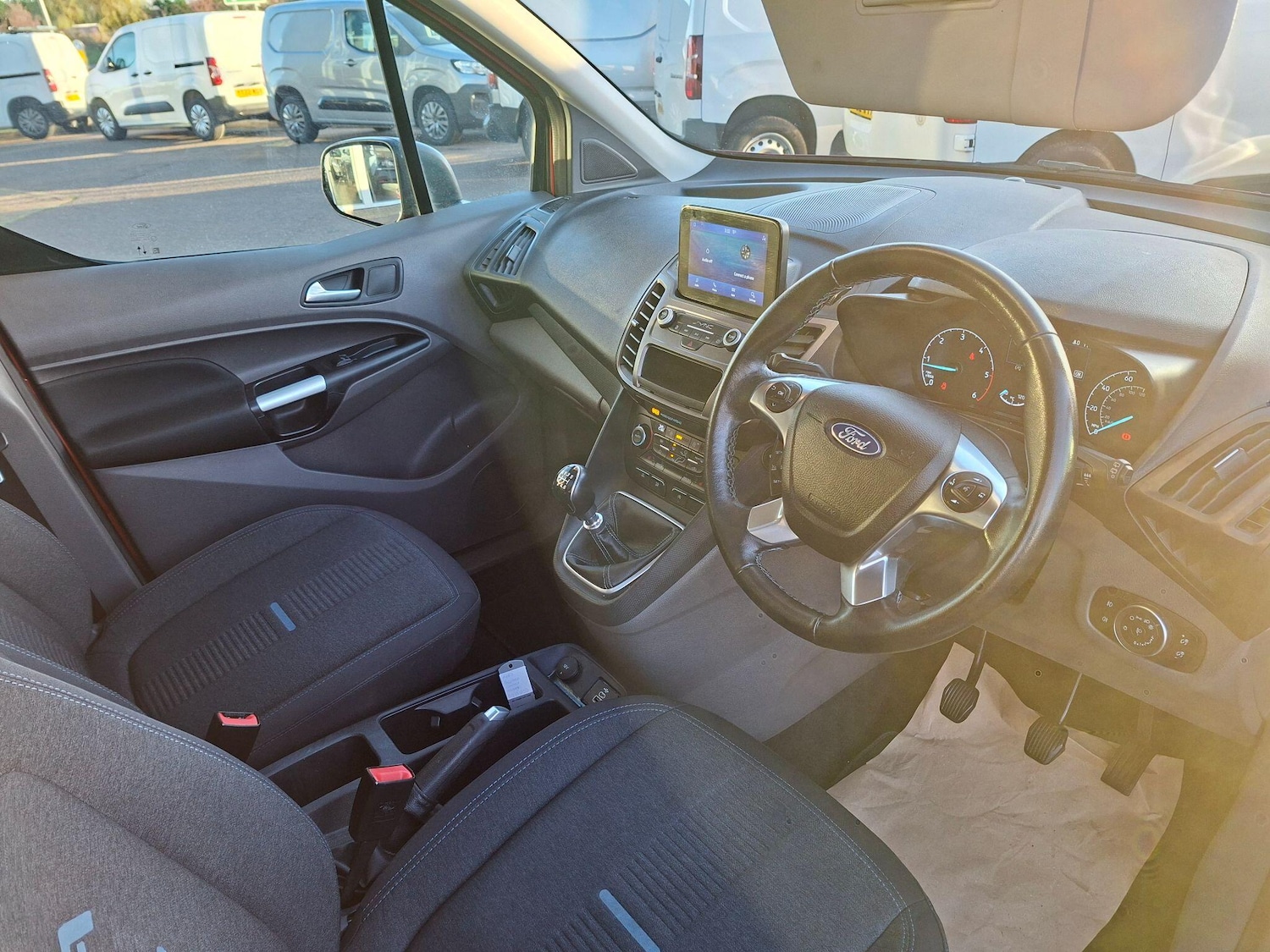 Used Ford Grand Tourneo Connect 2022 for sale - 77413276: Photo 3