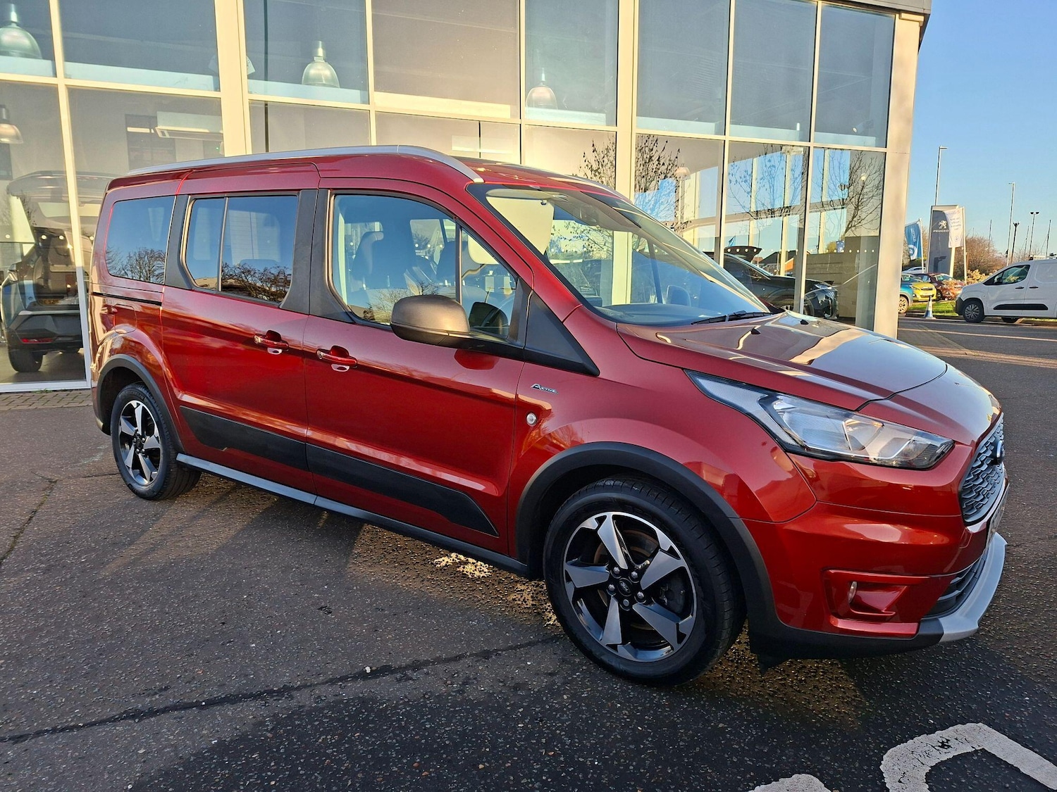 Used Ford Grand Tourneo Connect 2022 for sale - 77413276: Photo 5