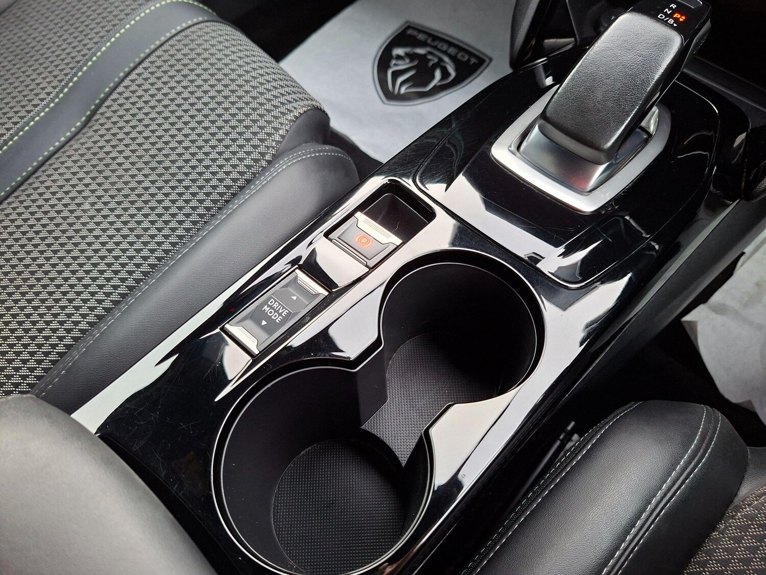 Used Peugeot 2008 2021 for sale - 77413293: Photo 15