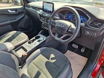 Used Ford Kuga 2023 for sale - 78429852: Photo