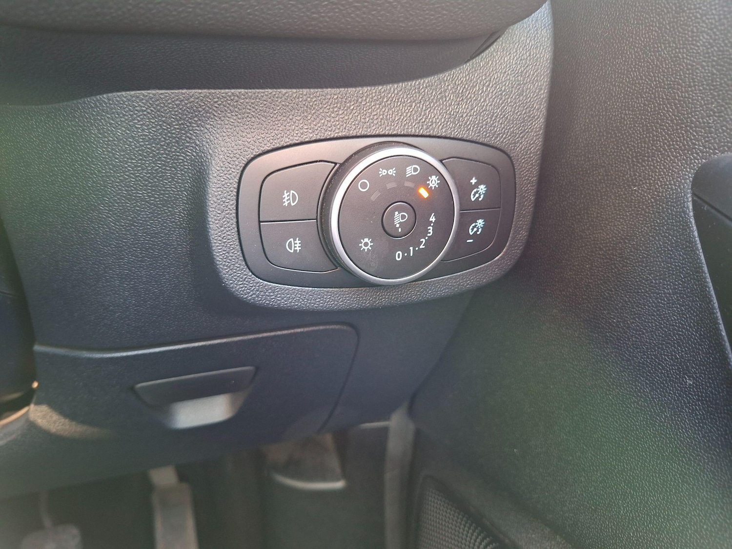 Used Ford Fiesta 2020 for sale - 77768204: Photo 25