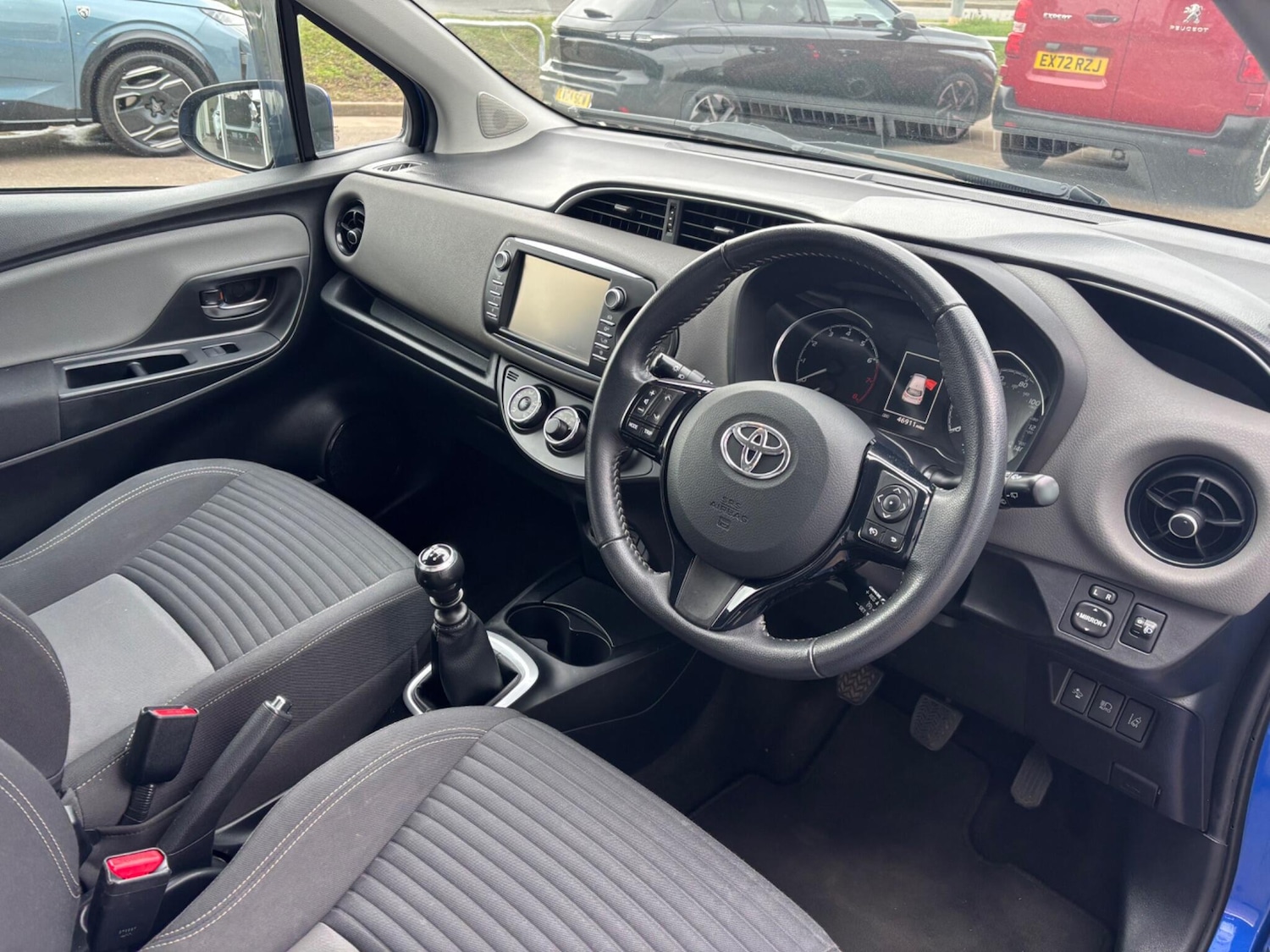 Used Toyota Yaris 2017 for sale - 77413300: Photo 14