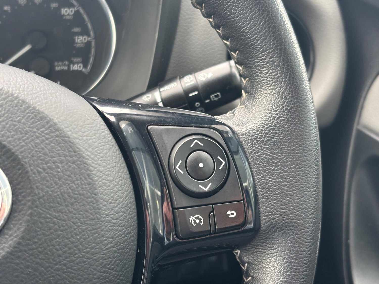 Used Toyota Yaris 2017 for sale - 77413300: Photo 24