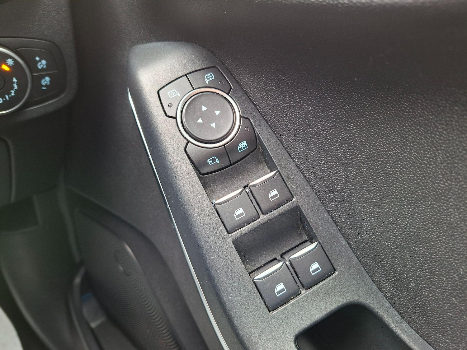 Used Ford Fiesta 2020 for sale - 78072355: Photo 29