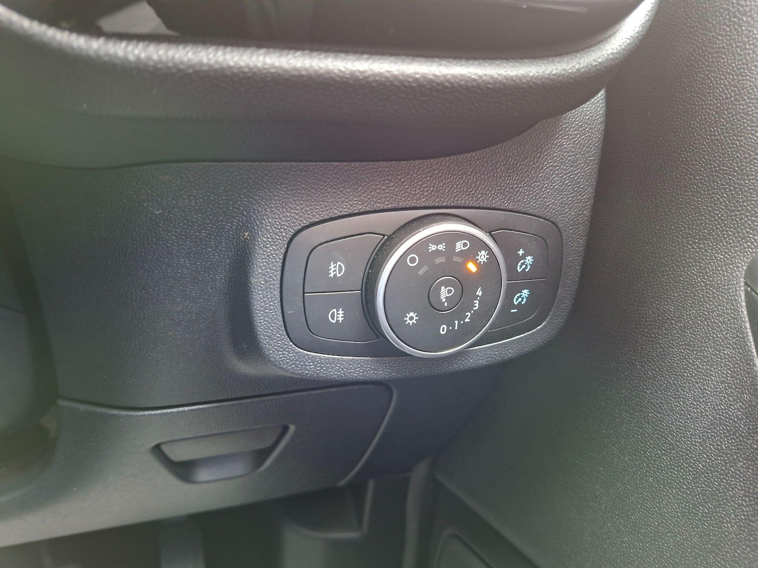 Used Ford Fiesta 2020 for sale - 78072355: Photo 30