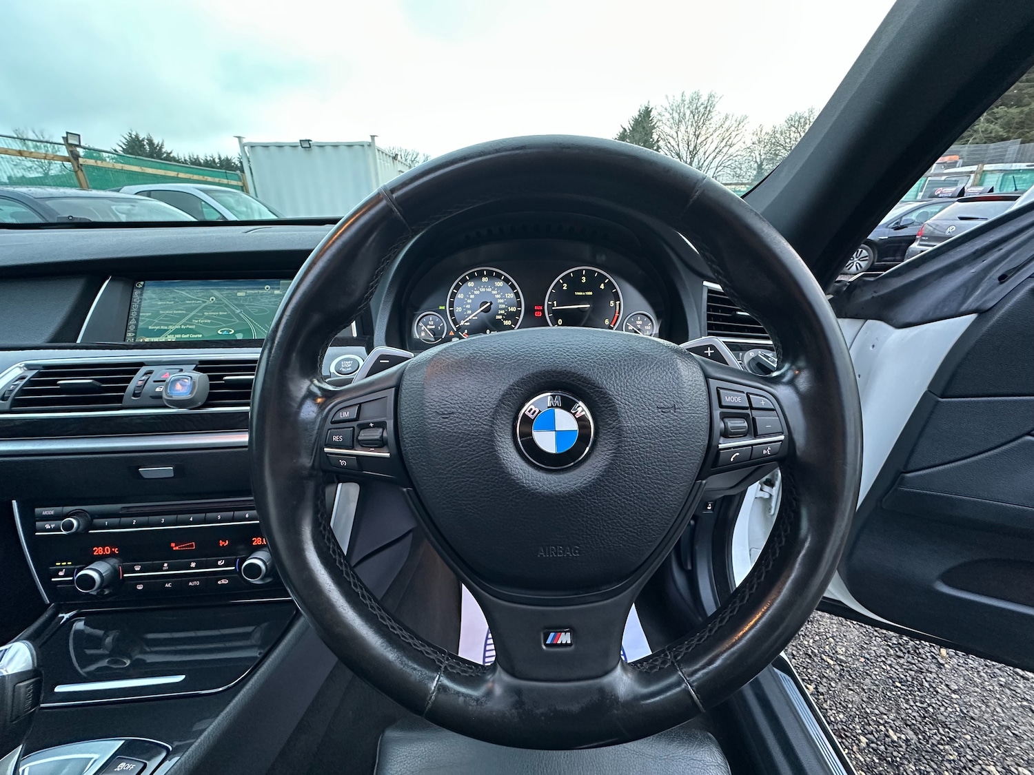 Used BMW 5 Series 2013 for sale - 77052189: Photo 11