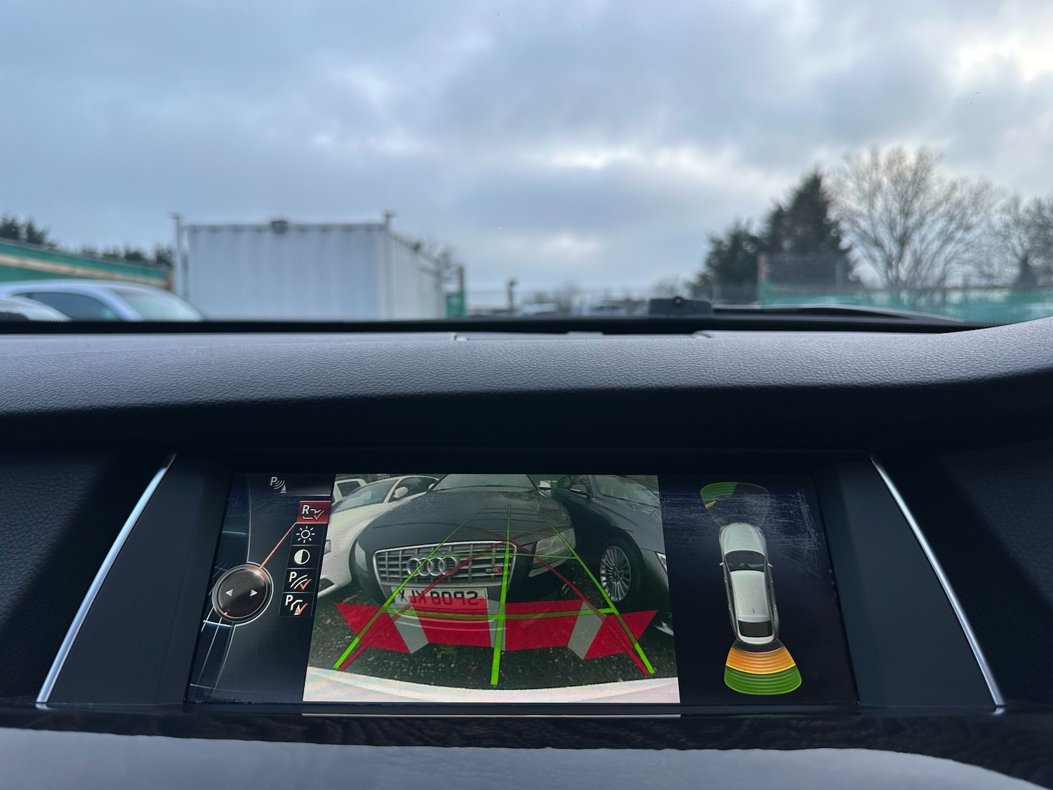 Used BMW 5 Series 2013 for sale - 77052189: Photo 25