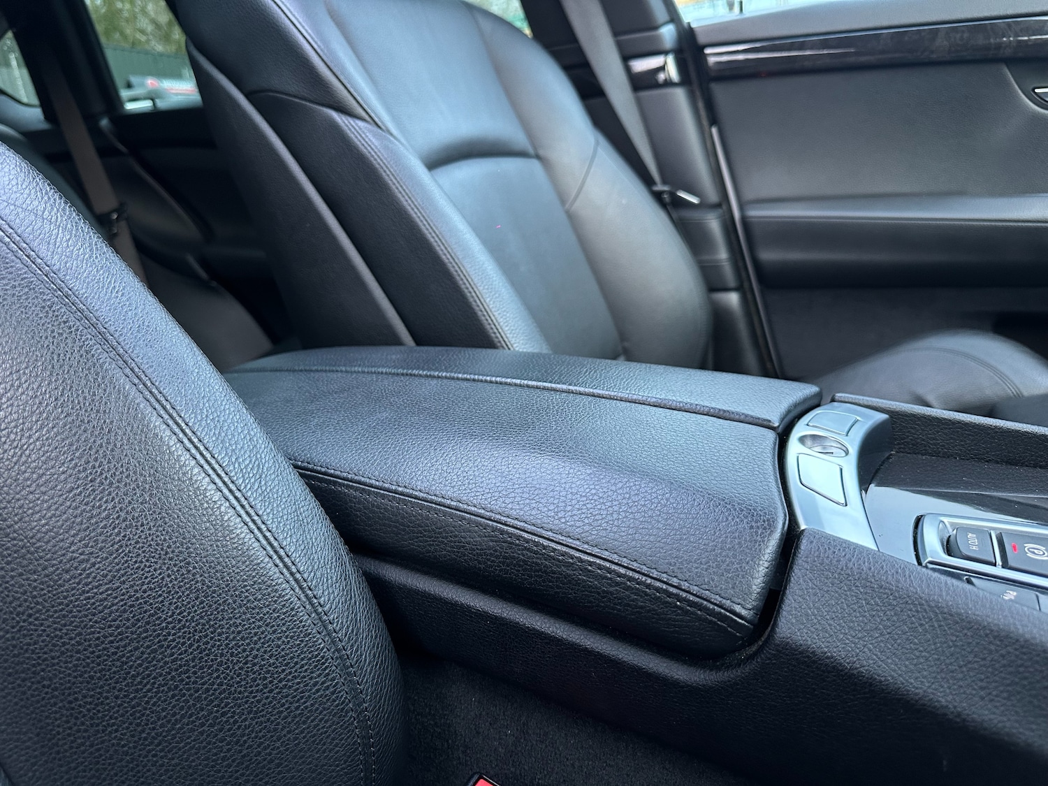 Used BMW 5 Series 2013 for sale - 77052189: Photo 39