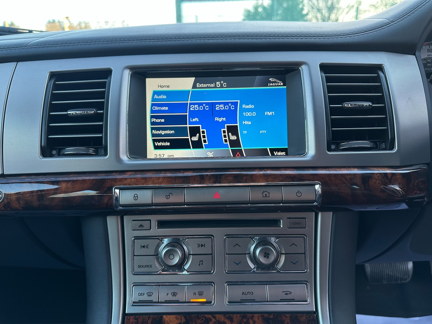 Used Jaguar XF 2011 for sale - 77069393: Photo 23